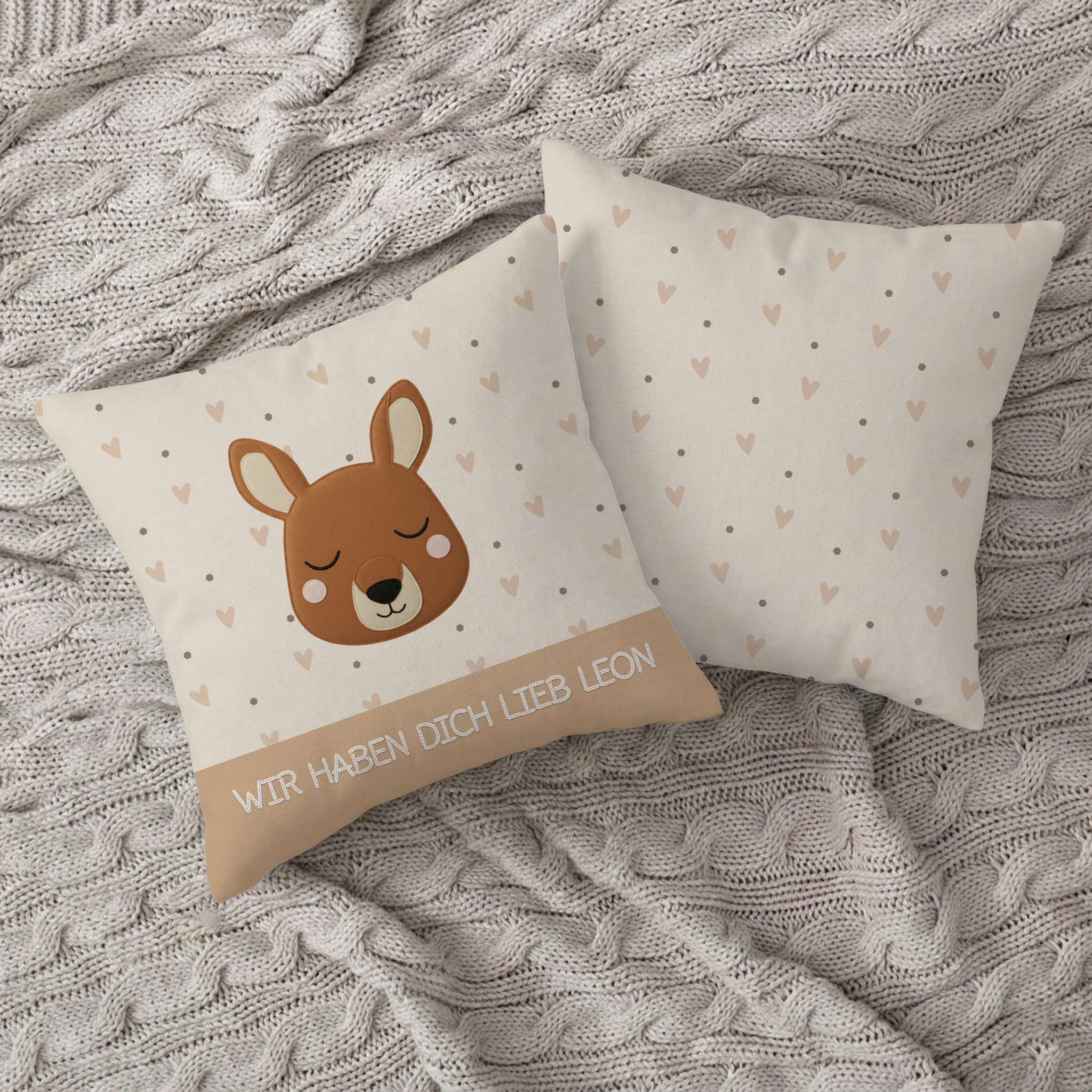 Personalisiertes Kissen „Schlummer-Känguru“ – Kuschelweich in Stick-Optik